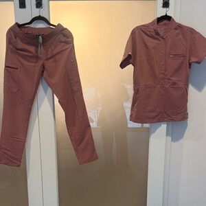 Figs Mauve Scrub Set